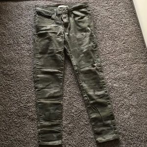 711 camp jeans